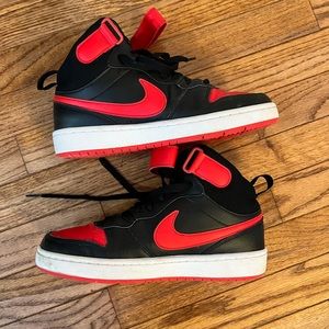 Size 6y Nike high tops red and black